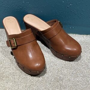 Time and Tru Brown Mules with Buckle